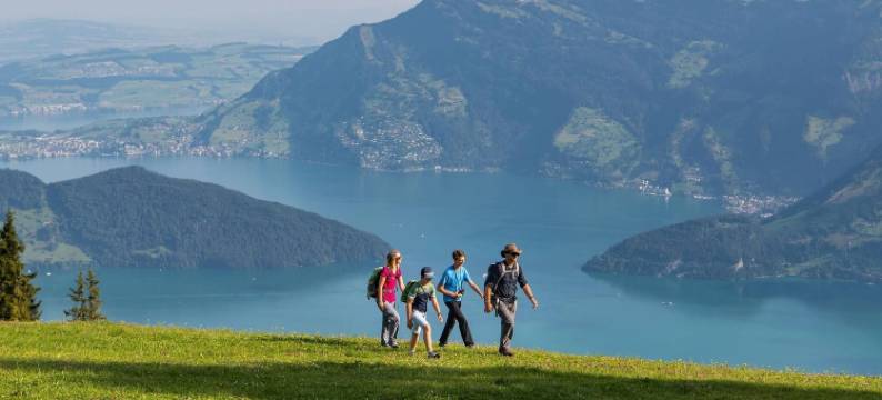 Line UP - 2.5房公寓，带湖边接触 - 贝肯里德(Line UP - 2,5 Zi Whg mit Seeanstoss - Beckenried)图片