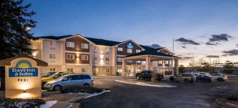 城堡石温德姆戴斯套房酒店(Days Inn & Suites by Wyndham Castle Rock)图片