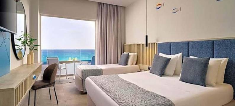 蓝色海滩度假酒店(Blue Sea Beach Resort)图片