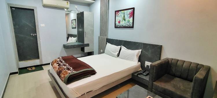 杰豪华酒店(Hotel Jay Deluxe)图片