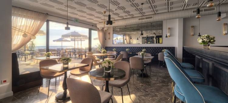 蔚蓝宁静度假酒店(Vivid Blue Serenity Resort)图片