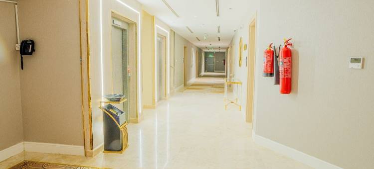 大线酒店(Grand Line Hotel)图片