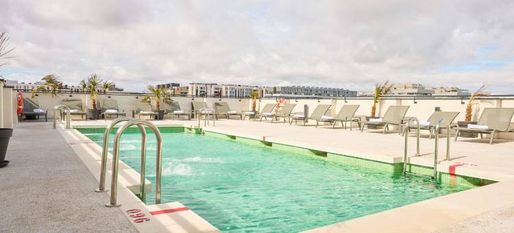宜必思尚品马德里机场瓦尔德贝巴斯酒(Ibis Styles Madrid Airport Valdebebas)图片