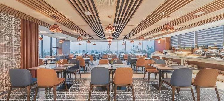 芒加塔比奇弗朗特霍特尔(Mangata Beachfront Hotel - Rooftop Bar Sea View)图片