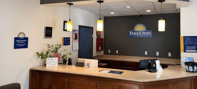 托皮卡戴斯酒店(Days Inn by Wyndham Topeka)图片