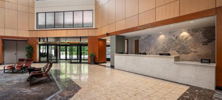 罗利达拉姆希尔顿逸林套房酒店(DoubleTree Suites by Hilton Raleigh - Durham)图片