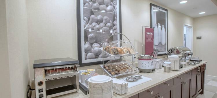 希尔顿欢朋酒店-埃姆斯伯里(Hampton Inn Amesbury)图片