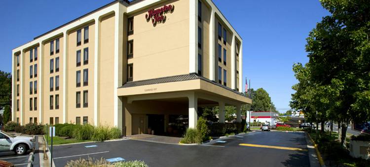 希尔顿欢朋酒店-费尔法克斯城(Hampton Inn Fairfax City)图片