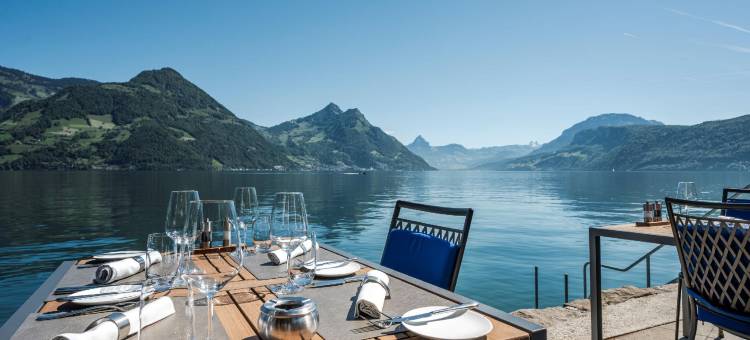 尼德瓦爾德納霍夫酒店坐落於湖畔，享受瑞士品質(Hotel Nidwaldnerhof direkt am See Swiss Quality)图片