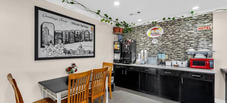 西罗亚斯普林斯速8酒店(Super 8 by Wyndham Siloam Springs)图片