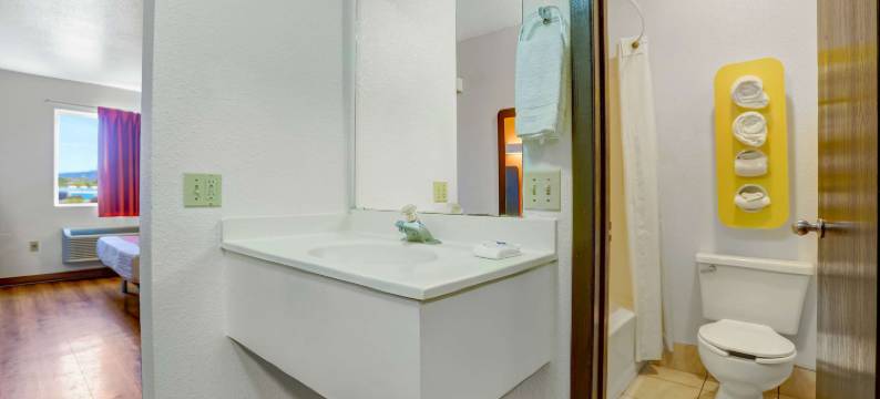 银城6号汽车旅馆(Motel 6 Silver City, NM)图片