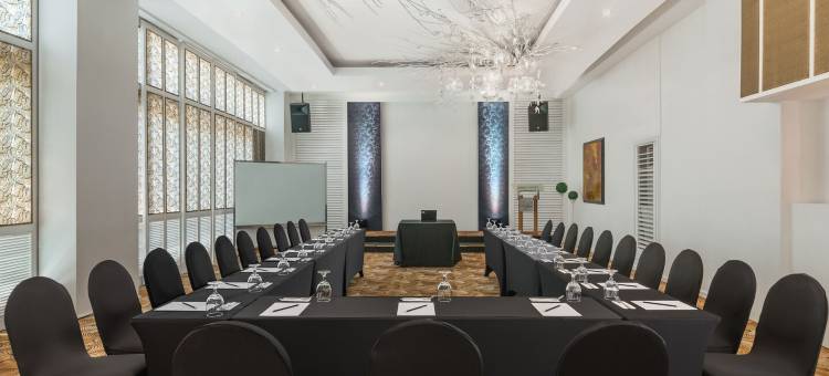 Vivere Hotel Alabang图片