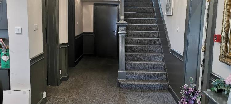 乌诺酒店(Uno Hotel Heathrow Windsor)图片