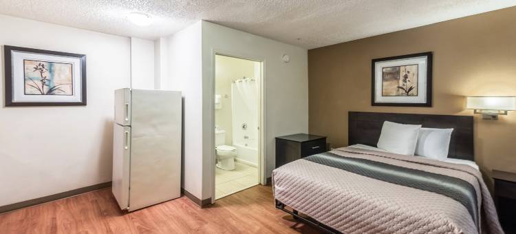 奥兰多南霍姆汤公寓(HomeTowne Studios Orlando South)图片