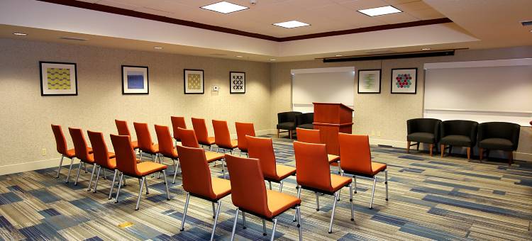 阿什兰智选假日套房酒店(Holiday Inn Express & Suites Ashland)图片