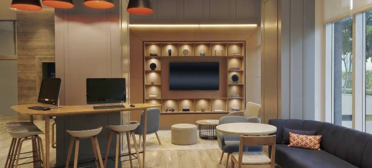 古尔冈区 50 号智选假日酒店(Holiday Inn Express Gurugram Sector 50)图片