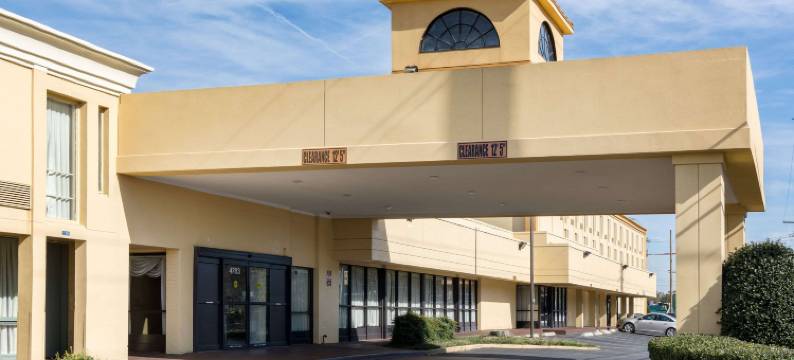 凯艺酒店-近安德鲁斯华盛顿地区联合基地(Quality Inn Near Joint Base Andrews-Washington Area)图片