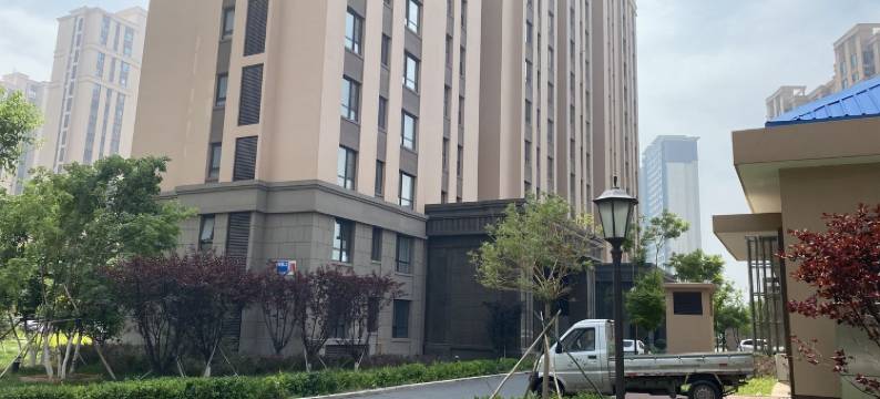 暖居房东1403公寓(规划路分店)图片