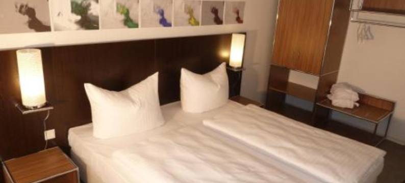 施韦因福特全景酒店(Panorama Hotel Schweinfurt)图片