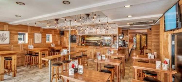 白马村贡多拉酒店(Hakuba Gondola Hotel)图片