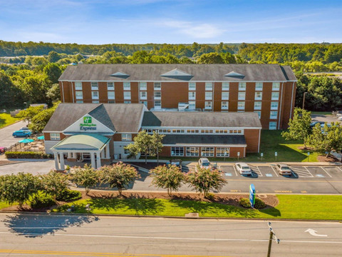 北威廉斯堡智选假日酒店