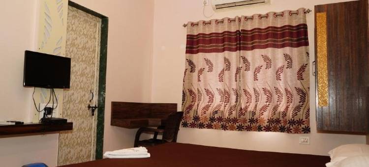 尤瓦拉旅馆-奥斯马纳巴德(Yuvraj Lodge)图片