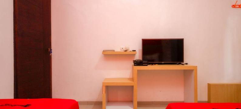 RedDoorz Syariah Near Alun Alun Kota Rembang图片