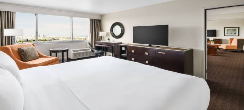 Crowne Plaza 凤凰城机场(Crowne Plaza PHOENIX AIRPORT - PHX by IHG)图片