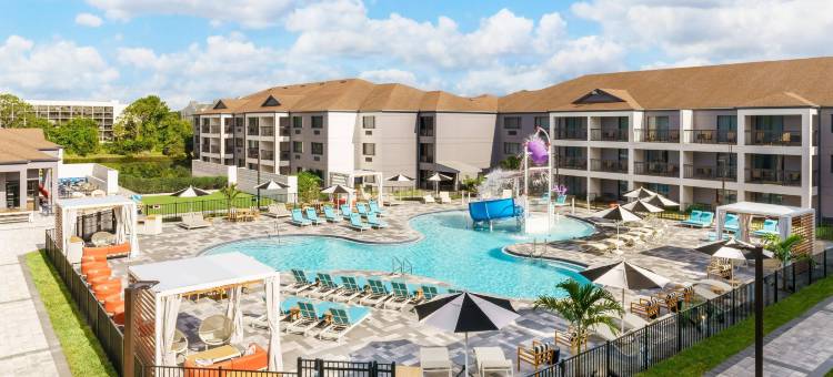 奥兰多维斯塔中心布埃纳维斯塔湖万怡酒店(Courtyard Orlando Lake Buena Vista at Vista Centre)图片