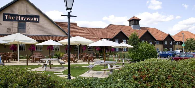 南巴斯尔登普瑞米尔酒店(Basildon South)图片