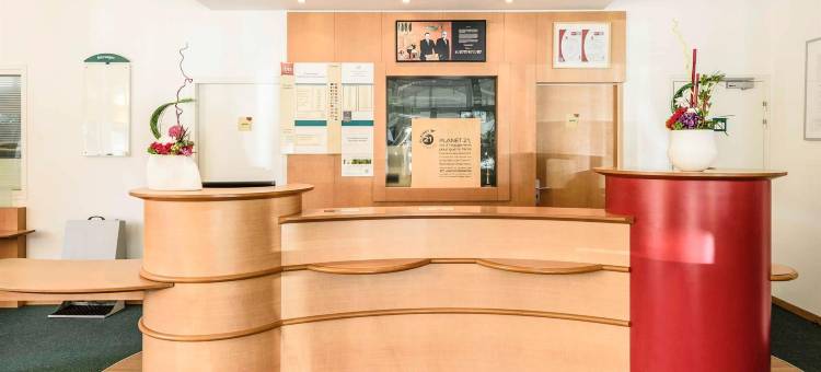 宜必思西布勒圣让德吕兹酒店(Ibis Ciboure Saint-Jean-De-Luz)图片