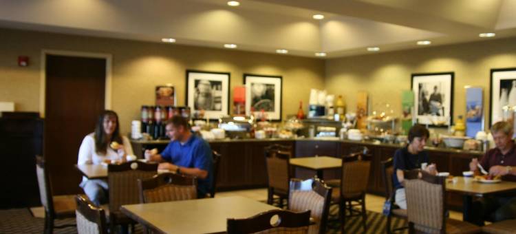 马歇尔欢朋酒店(Hampton Inn Marshall)图片