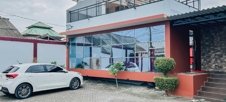 茂物阿玛丽利斯圣都城市景观酒店(Urbanview Hotel Amarilis Sentul Bogor by RedDoorz)图片