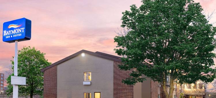 贝洛伊特呗盟套房酒店(Baymont by Wyndham Beloit)图片