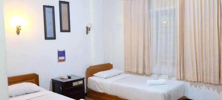 安本苏瑞酒店(Ambun Suri Hotel)图片