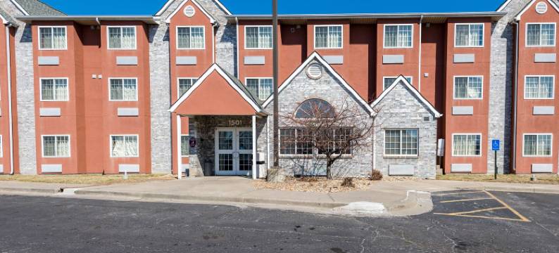 奥拉西6号汽车旅馆(Motel 6 Olathe, KS)图片