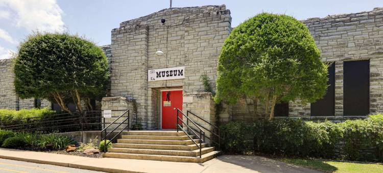 邓肯速8酒店(Super 8 by Wyndham Duncan)图片