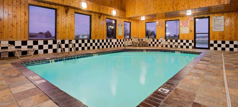 爱荷华瀑布速8酒店(Super 8 by Wyndham Iowa Falls)图片