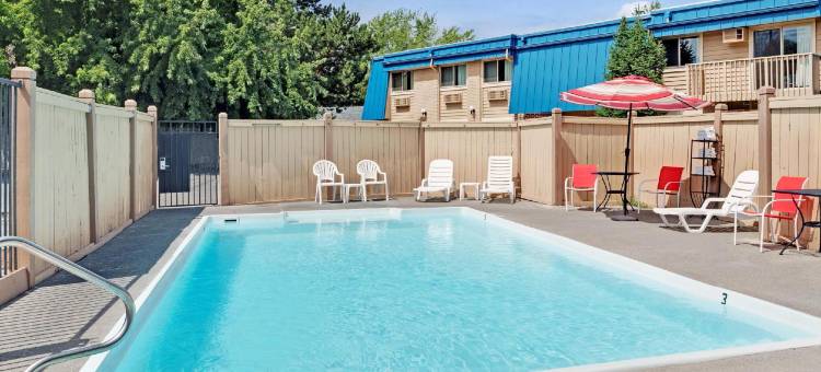 斯波坎瓦利华美达酒店(Ramada by Wyndham Spokane Valley)图片