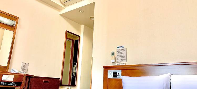 露樱酒店北九州若松站东店(Hotel Route-Inn Kitakyushu-Wakamatsu Ekihigashi)图片