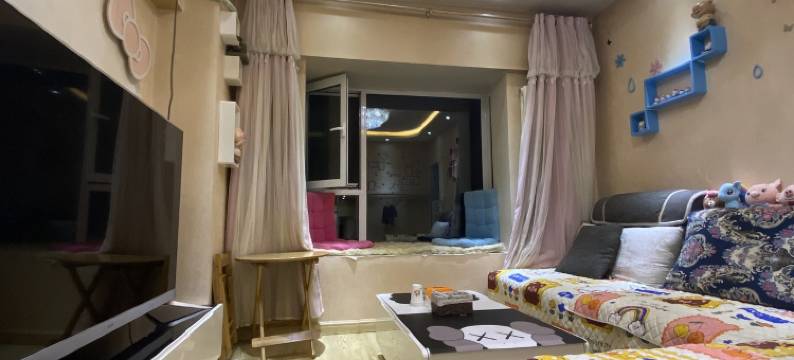 年年名宿公寓(敦煌路分店)图片