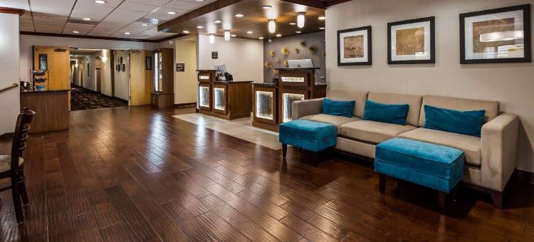 凯隆波因特酒店 - 近医疗中心(Clarion Pointe Near Medical Center)图片