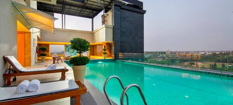 索内帕特索罗瓦波蒂科酒店(Sarovar Portico Sonipat)图片