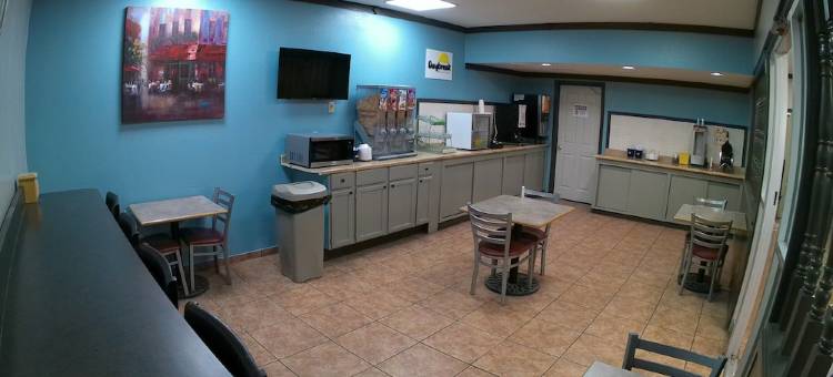 范霍恩戴斯酒店(Days Inn by Wyndham Van Horn TX)图片