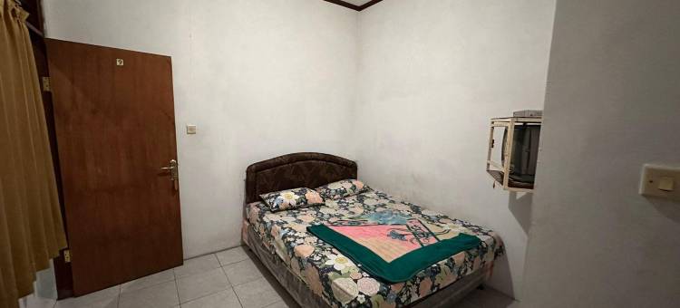 OYO 93128 Hotel Lamin 2图片