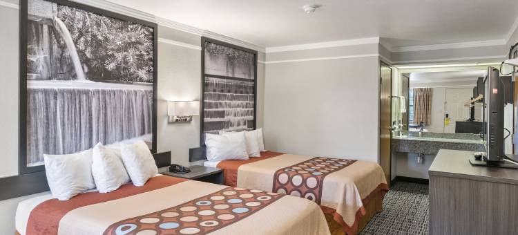 弗农山温德姆速8酒店(Super 8 by Wyndham Mount Vernon)图片