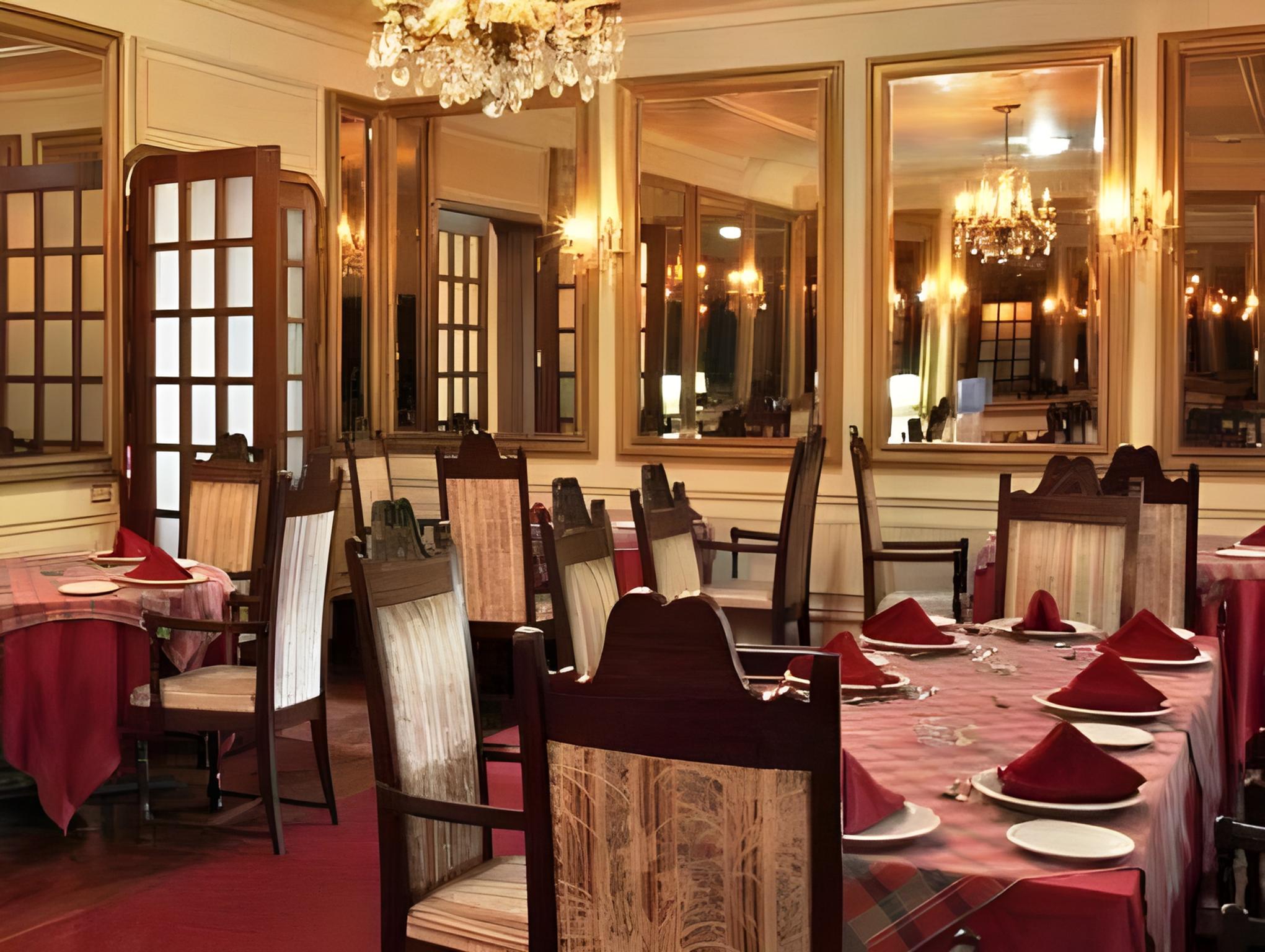 Hotel Aranjuez Cochabamba Over view