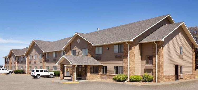 舒眠旅馆及套房萨莱纳I-135(Sleep Inn & Suites Salina I-135)图片