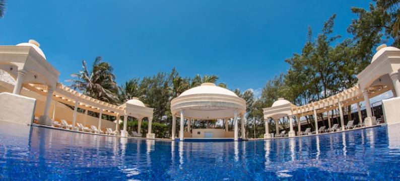 玛伊瓦米瑞玛塔匹克酒店及俱乐部(Club Maeva Miramar Tampico)图片