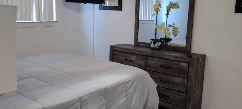 Amazing 1B/1B Waterview, main level Apt. AS3图片